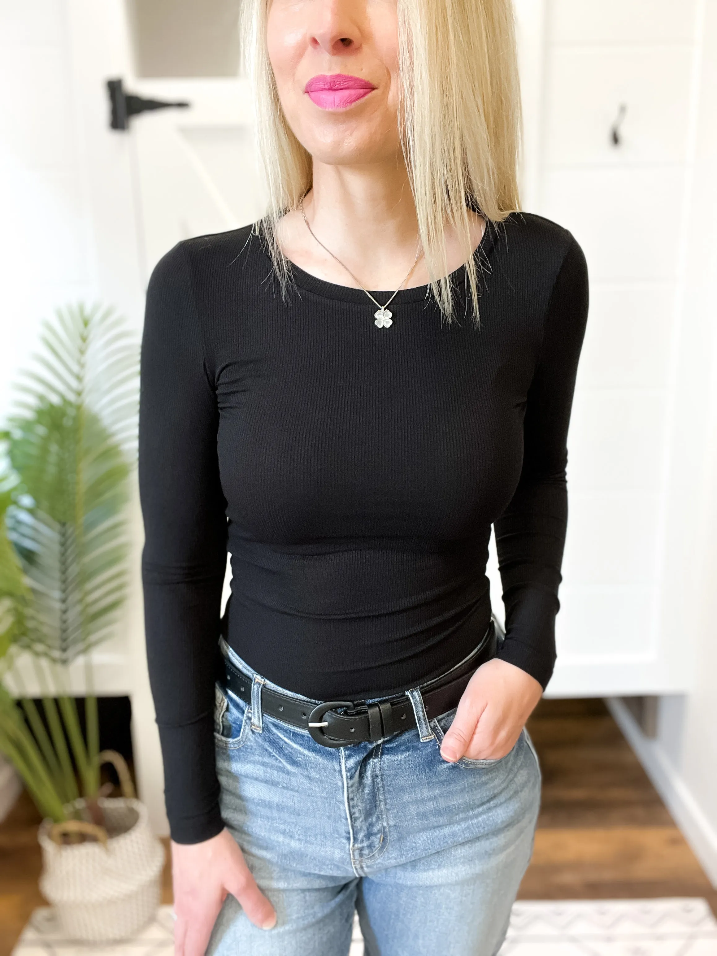 Bella Basic Ribbed Top - Black